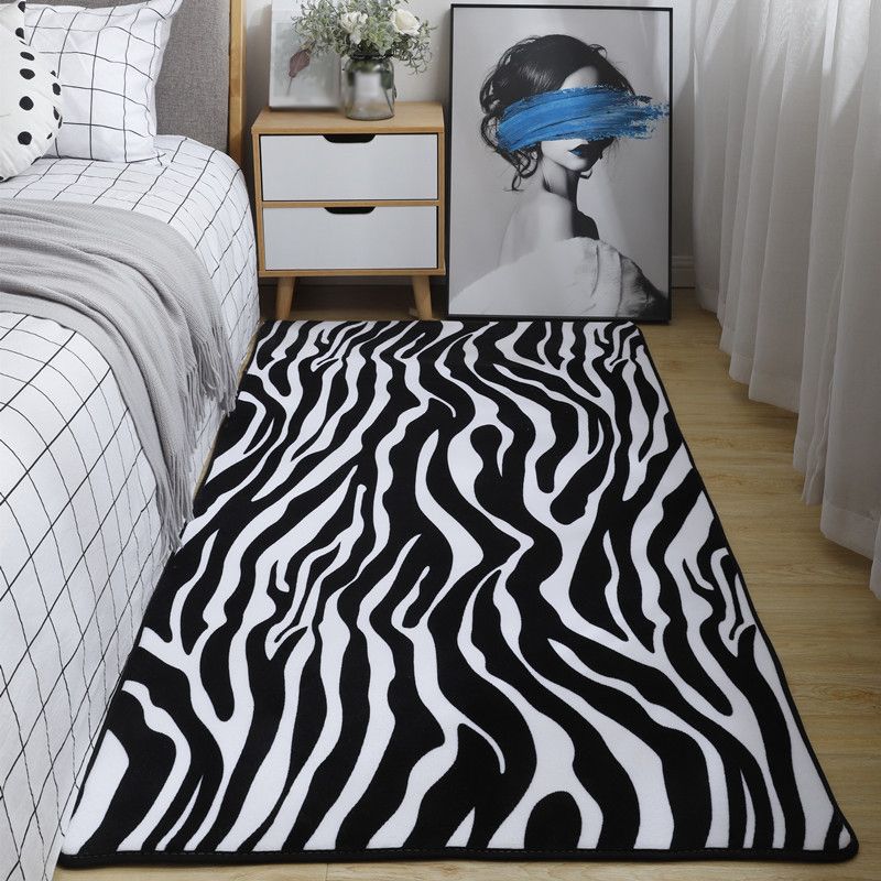 Eenvoud Zebra Patroon Tapijt Polyester Tapijt Petvriendelijk binnen tapijt voor woningdecoratie