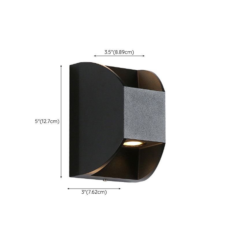 Polygon Shape Wall Light Modern Style Metal 2 Lights Sconce in Black