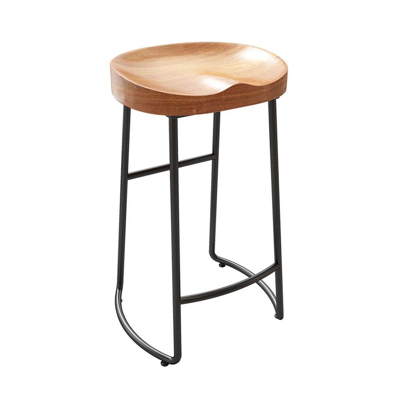Barhocker im modernen Stil, Holzsitz, Schlittenbeine, Barhocker mit Fußstütze