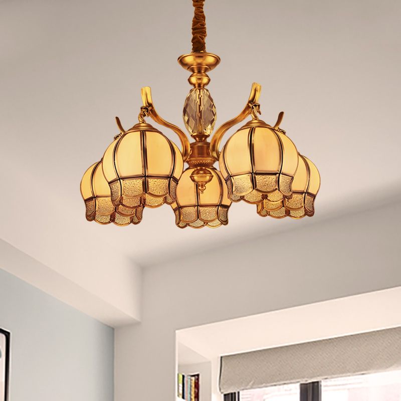 Lampadario del soffitto della camera da letto gemella in vetro glassata coloniale 5 luci oro finitura a sospensione a sospensione