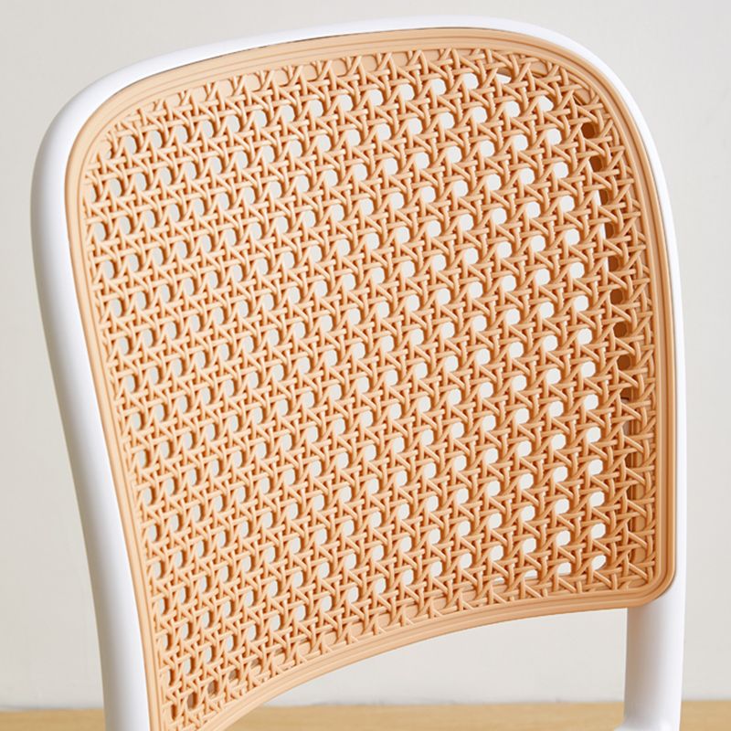 Nordic Plastic Simple Barhocker Indoor Hoher Hocker mit Sitz aus Rattanimitat