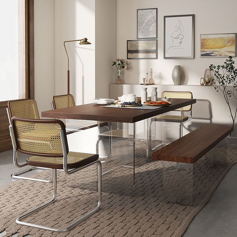 Mesa de comedor de madera sólida