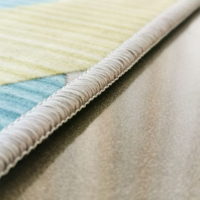 Aprikosenfarbener moderner Innenteppich aus Polyester mit unregelmäßigem Farbblockdruck, pflegeleichter Teppich für die Heimdekoration