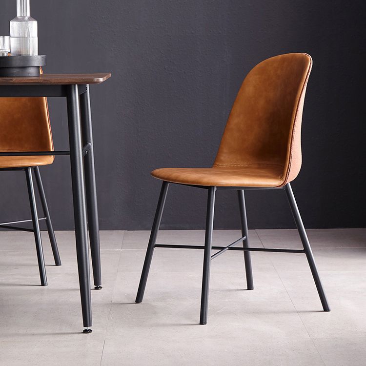 Sillas de comedor modernas sin brazos, respaldo sólido, silla lateral de comedor con patas negras (juego de 2)