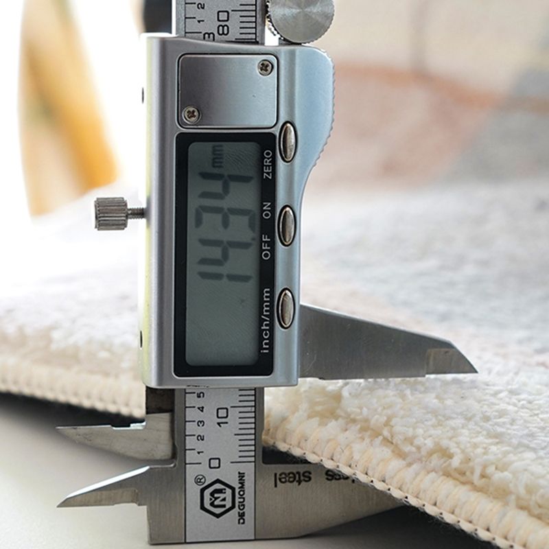 Black Modern Carpet Polyester Circle Carpet Non-Slip Backing Carpet for Living Room