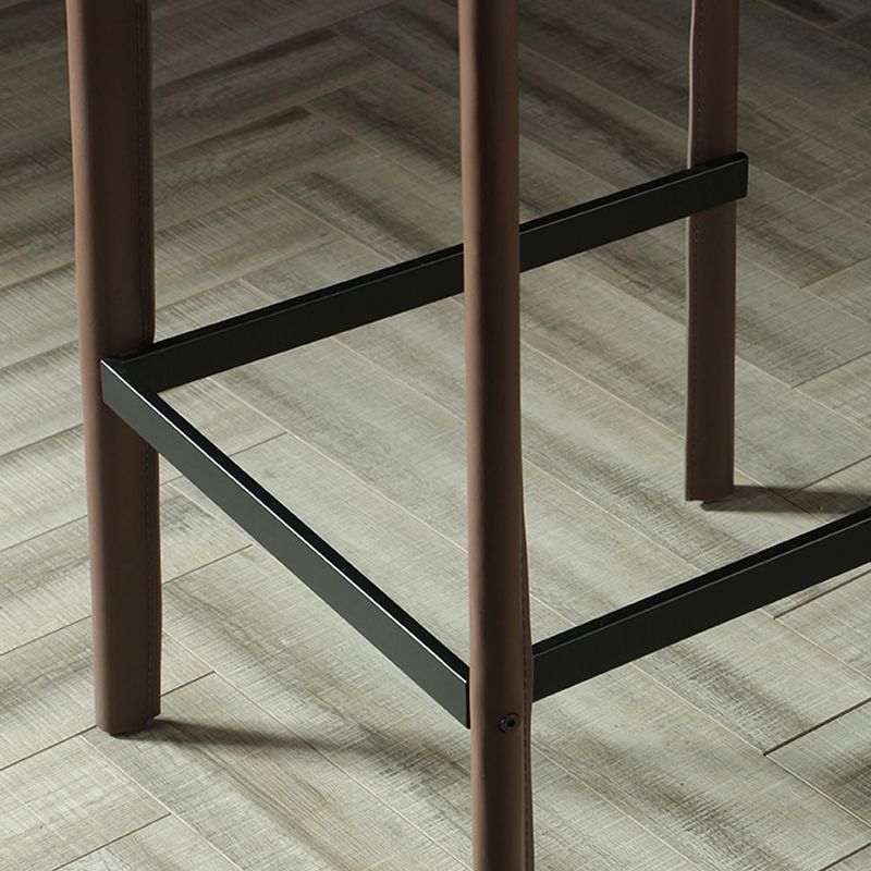 Taburete de bar de cuero para cafetería, reposapiés rectangular, respaldo bajo, altura de mostrador, 1 pieza