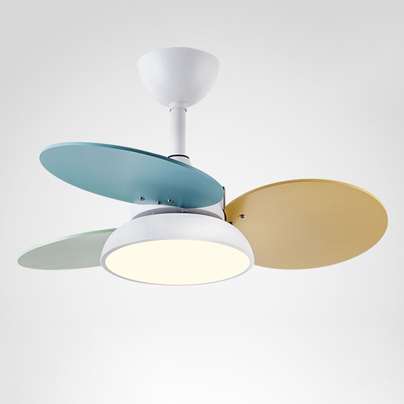 Bambini artistici a pendente a pendente in ferro battuto Fan lampadario con colorata lamina di legno