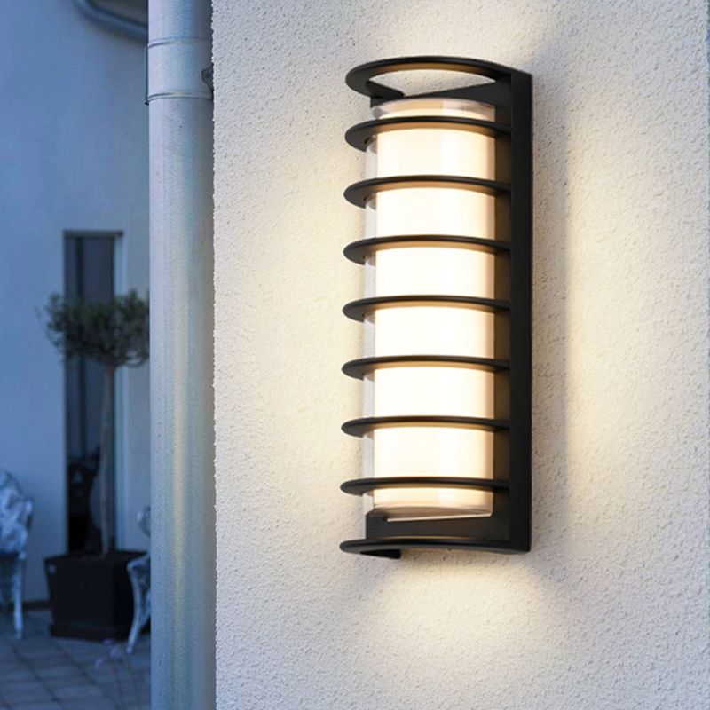 Simple Black Wall Sconce Fixture Half-Cylinder Outdoor Sconce Light