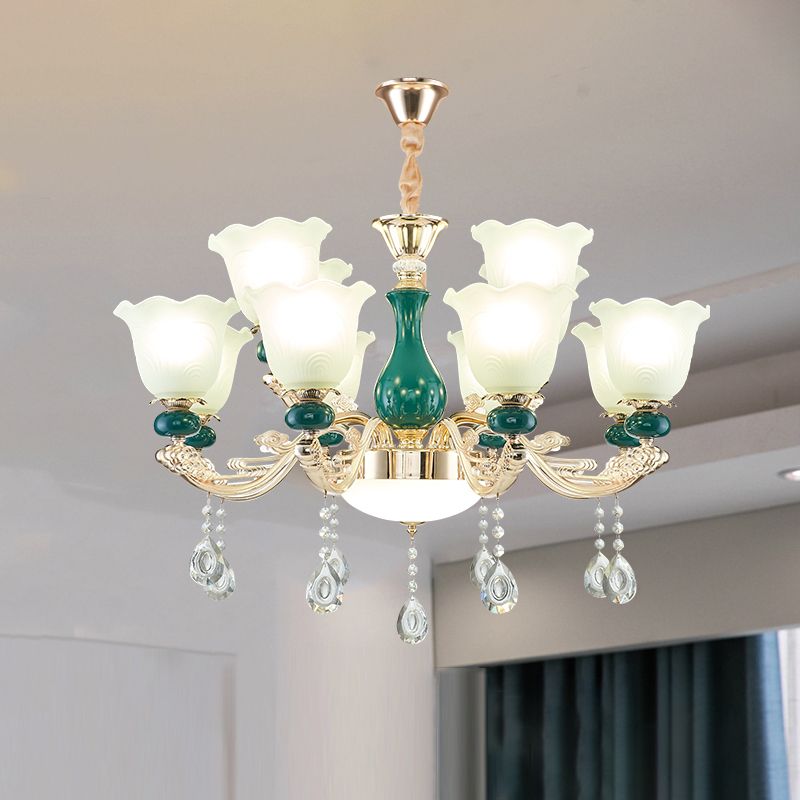 Luz de lámpara de lámpara de vidrio crema ligera de campana de volante tradicional con cristal colgante en verde
