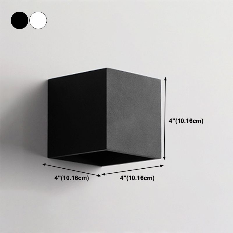 Square Shade Metal Wall Sconce Modern Style 2-Lights Wall Mount Light