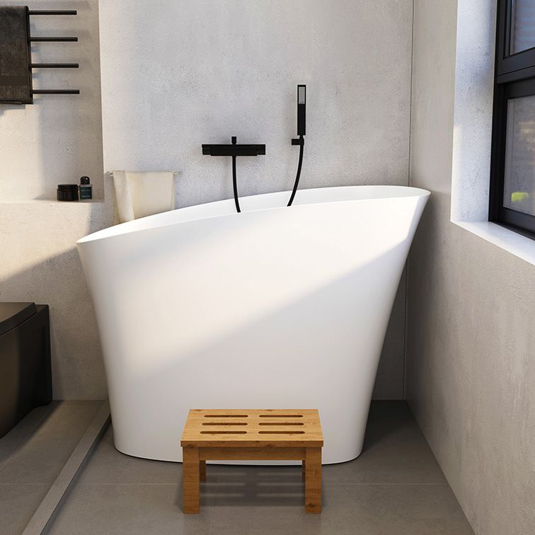 Antique Finish Soaking Oval Bath Stand Alone Modern Bathtub (Stool not Included)