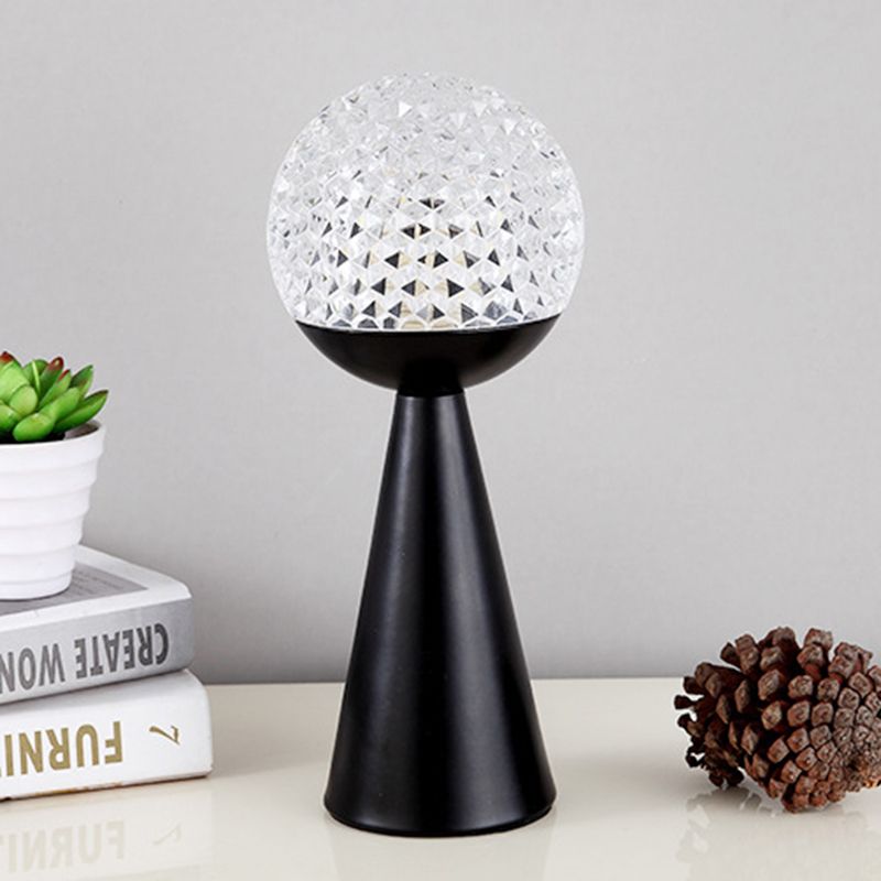 Lampada per palla da letto postmoderna e cono Night Acrilico Acrilico a bulbo singolo Luce