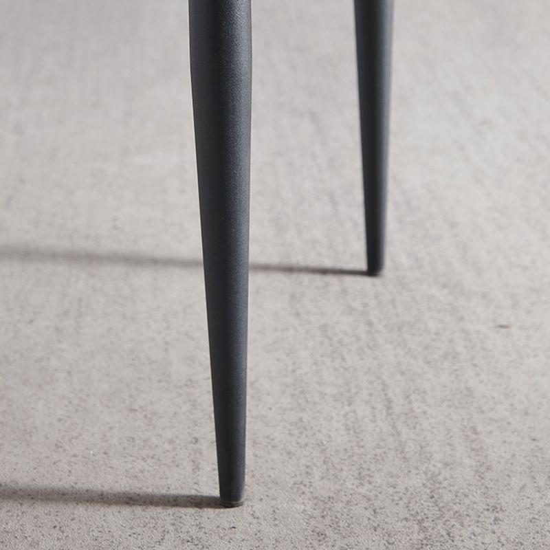 Chaises de salle à manger en cuir de chaise à oreilles sans accoudoirs de style contemporain