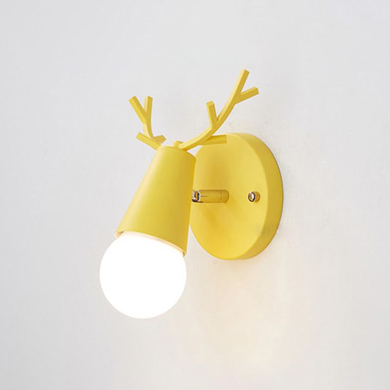 Estilo moderno Luz de lámpara de montaje de pared de 1 luces Lighting de pared de los ciervos de metal