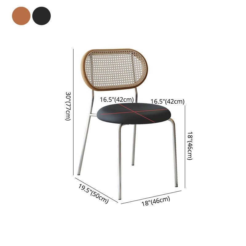 El comedor industrial del metal preside la parte posterior abierta sin brazos que cena la silla lateral