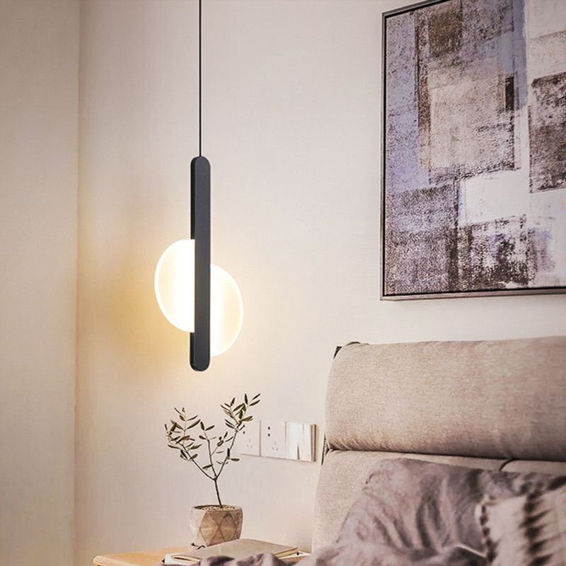 Acrylic Circular LED Ceiling Light Nordic Style Hanging Pendant Light for Bedside