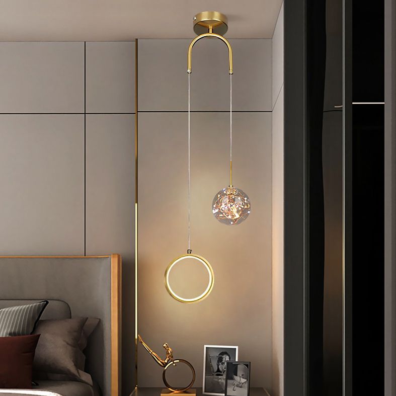 Verre contemporain circulaire et pendentif à la balle mené pour une salle à manger