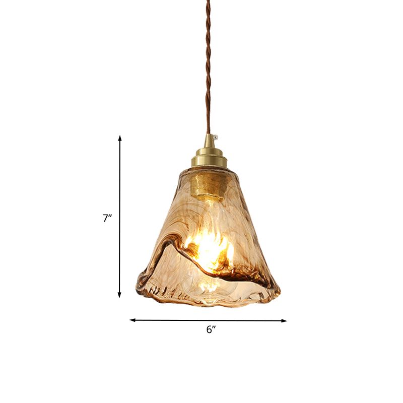 Modernisme Plafond floral Light Light Amber Glass onduled 1-Bulb Bedroom Drop Lampe en laiton