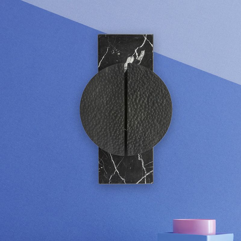 Lámpara de pared círculo desconectada metálica Minimalista 1 cabeza LED Luz de pared apliques en blanco/negro con placa posterior de mármol rectangular, luz cálida/blanca