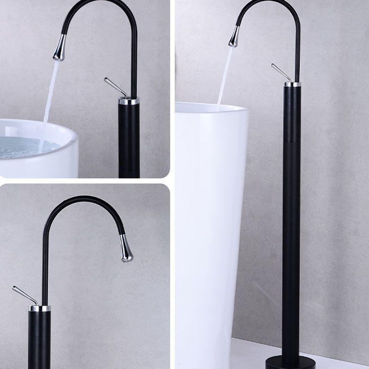 Modern Floor Mounted Single Handle Freestanding Tub Filler Metal Freestanding Faucet