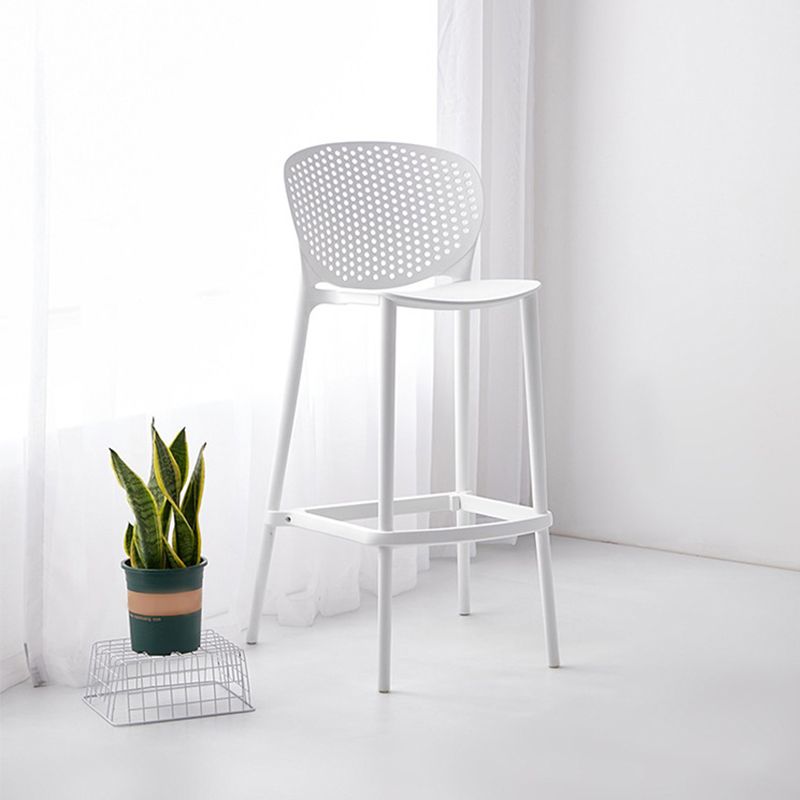Industrial Low Back Counter Stool Plastic Counter Height Stools for Kitchen