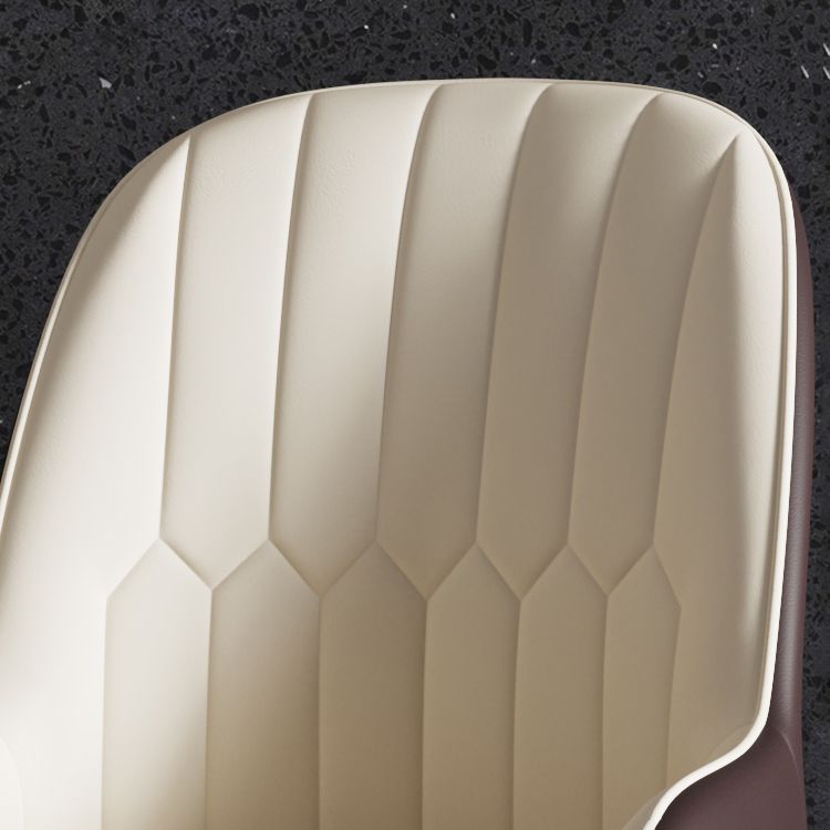 El comedor del metal de Glam preside los sillones tapizados del cuero de la PU del lado para el restaurante
