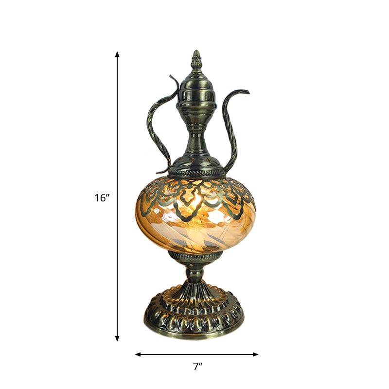 Tablette en laiton en verre ambre Téage d'éclairage / ovale 1 ampoule Bohemia Nightand Light pour chambre, 14 "/ 16"