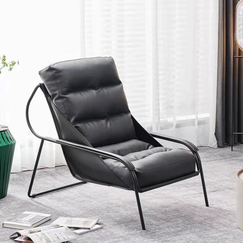 Industrial Genuine Leather Lounge Chair Solid Color Tufted Back Chair