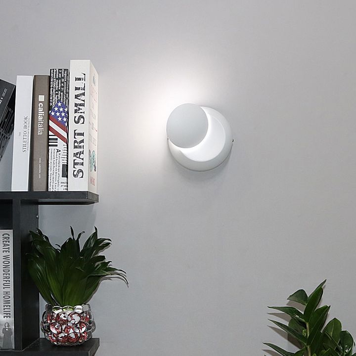 Modern Minimalist Style Rotatable Circular Wall Sconce Lighting Metal Wall Light