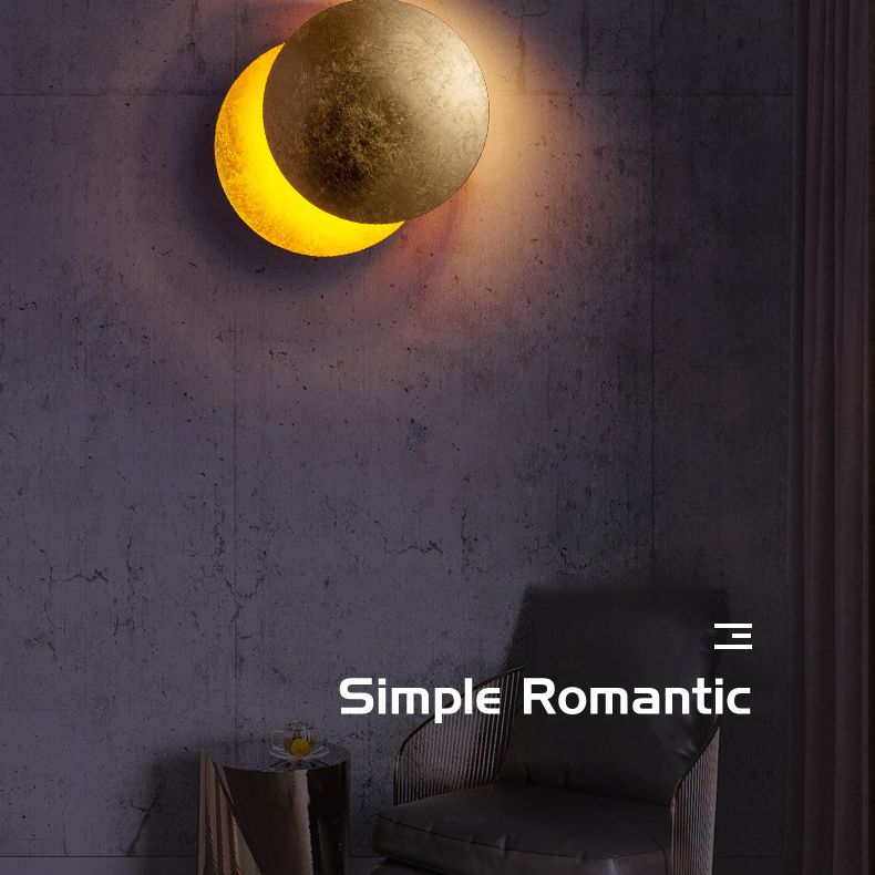 Metal Indoor Decoration Wall Lamp Postmodern Circle LED Sconce Lighting with Ambient Light