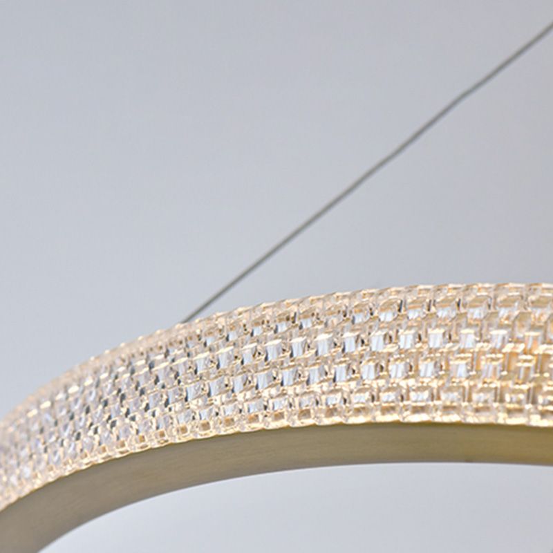 Fissature per illuminazione lampadario multi-testa lampada lampadario moderno ad anello con tonalità acrilica chiara