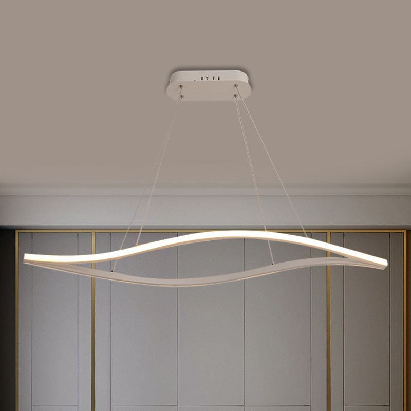 Leaf Shaped Aluminum Drop Pendant Simplicity Black/White LED Island Lamp in Warm/White Light, 31.5"/39" Wide