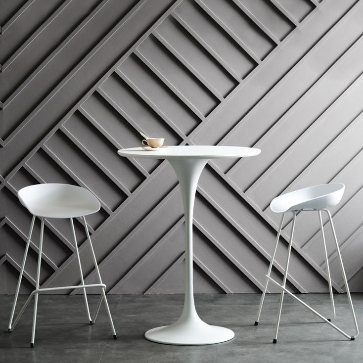 Industrial Metal Bar Table Round Top 41.3"H Pedestal Bistro Table for Cafe and Breakroom