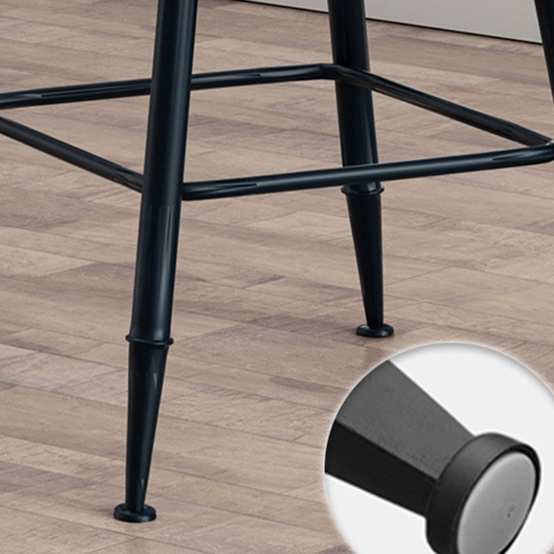 Industrial Low Back Coffee Shop Stool Matte Finish Iron Bar Stool