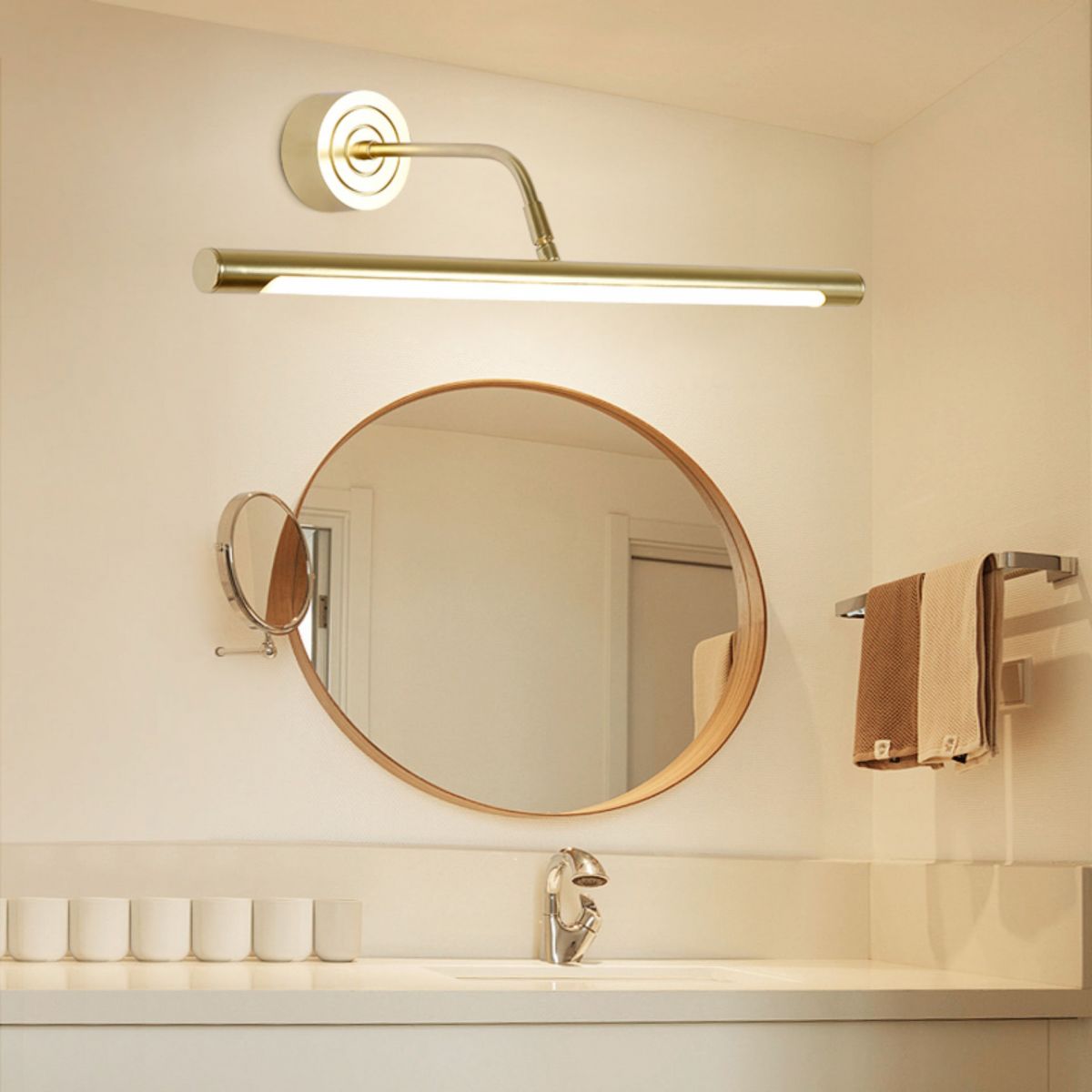 Linear Wall Light Fixture Modern Metal 1 Light Sconce Light in Gold