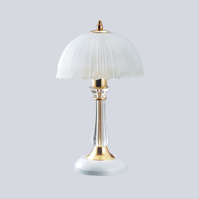Lampada da lettura per soggiorno Hemisphere contemporanea in vetro bianco con 1 lampadina
