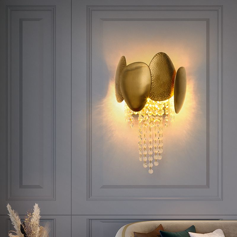 Pronzo della parete a montaggio a filo oro con lampada da parete postmoderna a tonalità di cristallo chiaro