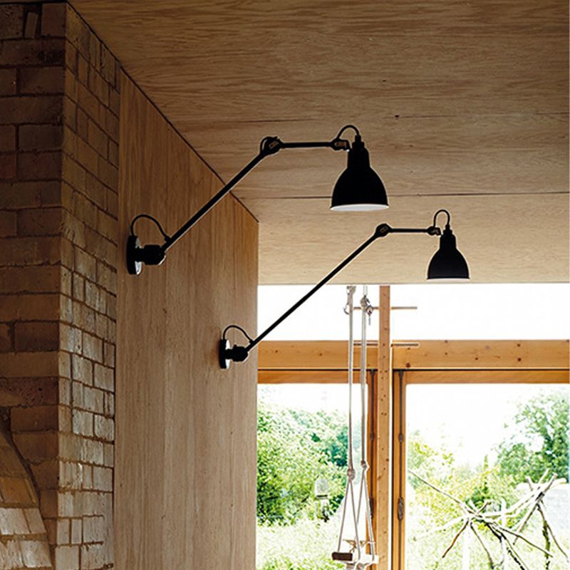 Luz de luz de pared de pared ajustable moderna de una bomba.