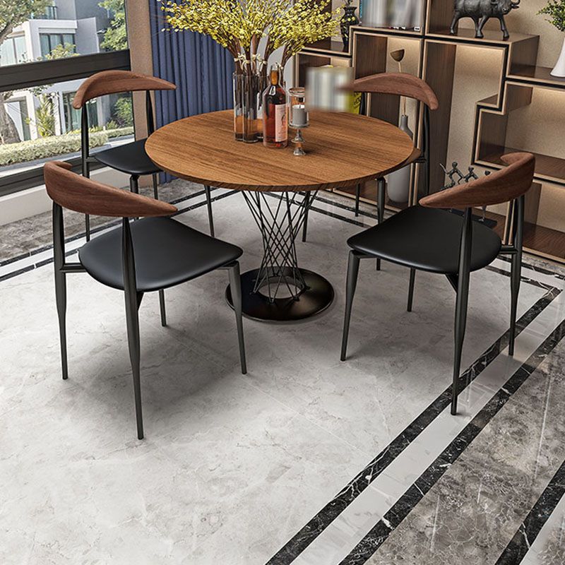 Silla lateral de comedor de cuero de estilo industrial con respaldo abierto