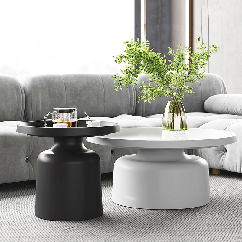 Mid-Century Modern Round Metal Coffee Table Pedestal Tray Top Cocktail Table