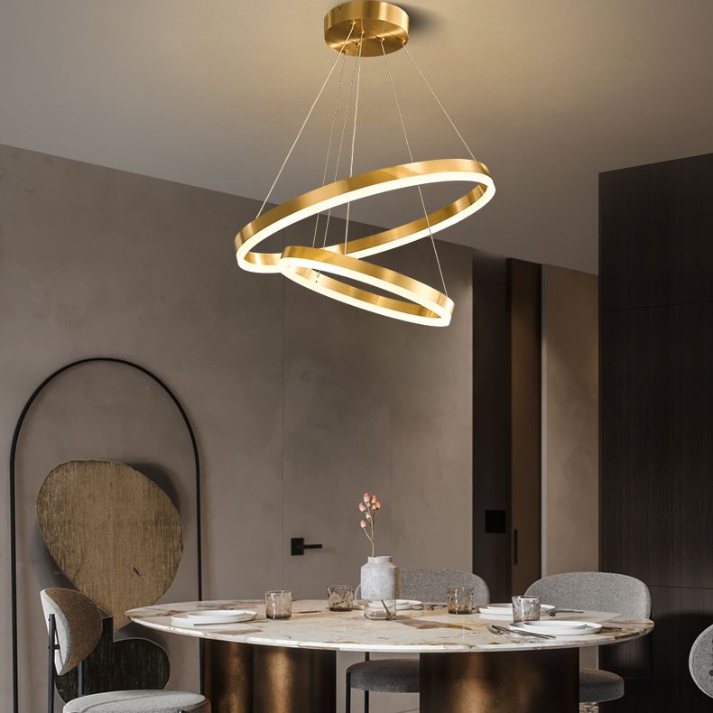 Nuevos accesorios de lámparas de lámpara de araña de oro modernas Luce de colgantes acrílico para sala de estar