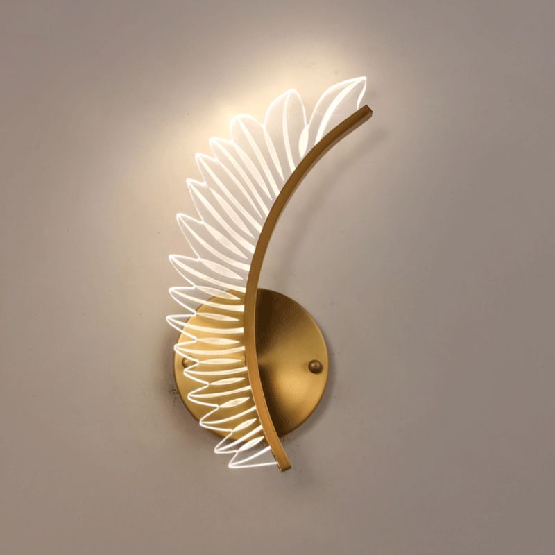 Unique Shape Wall Mounted Light Fixture Modern Wall Mounted Lighting in Gold