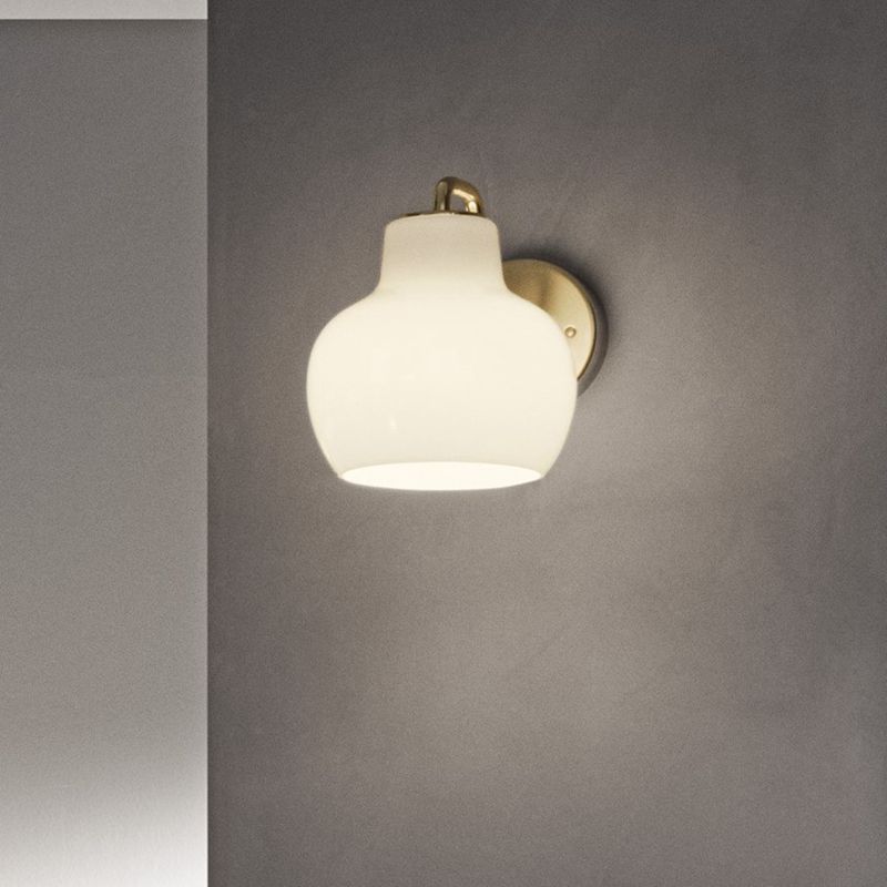 Armed Bedroom Wall Lighting Fixture Glass Contemporary Sconce Light Fixture in White