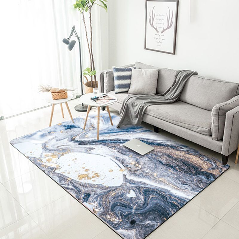 Minimalist Modern Rug in Blue and White Abstract Marble Pattern Rug Polyester Washable Carpet for Home Decoration