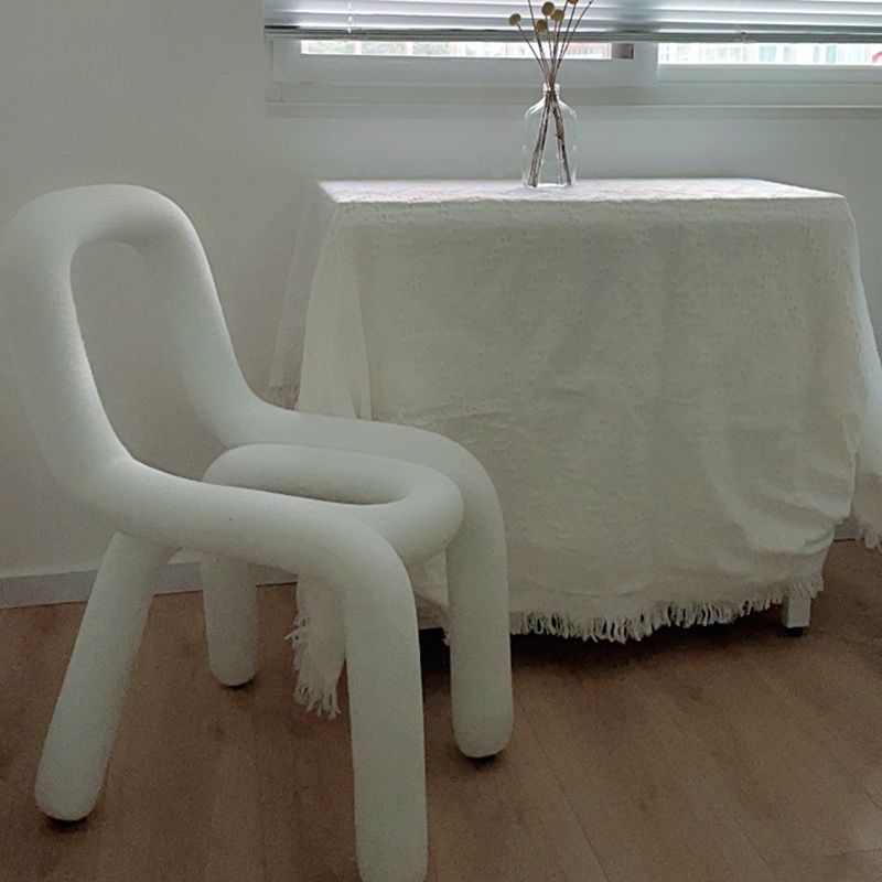 Samt-Designer-Wohnzimmer-Beistellstuhl, farbenfroher offener Esszimmerstuhl