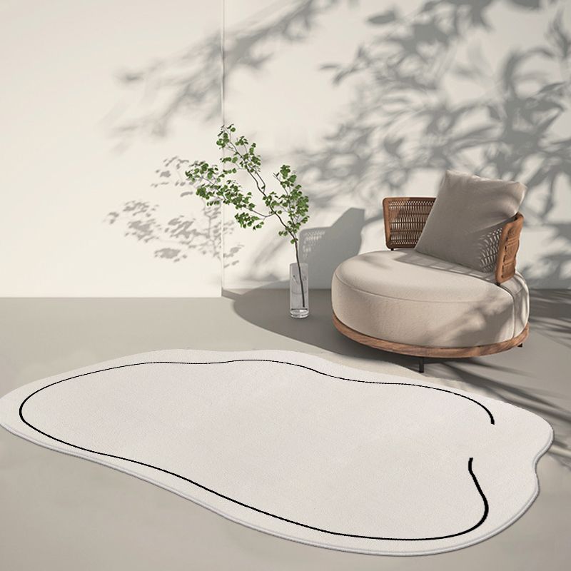 Stylish White Area Rug Line Pattern Polyester Area Carpet Non-Slip Backing Rug for Home Decor