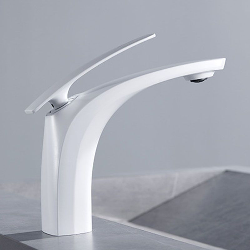 Modern Copper Vessel Faucet Lever Handles Low Arc Vessel Faucet for Bathroom