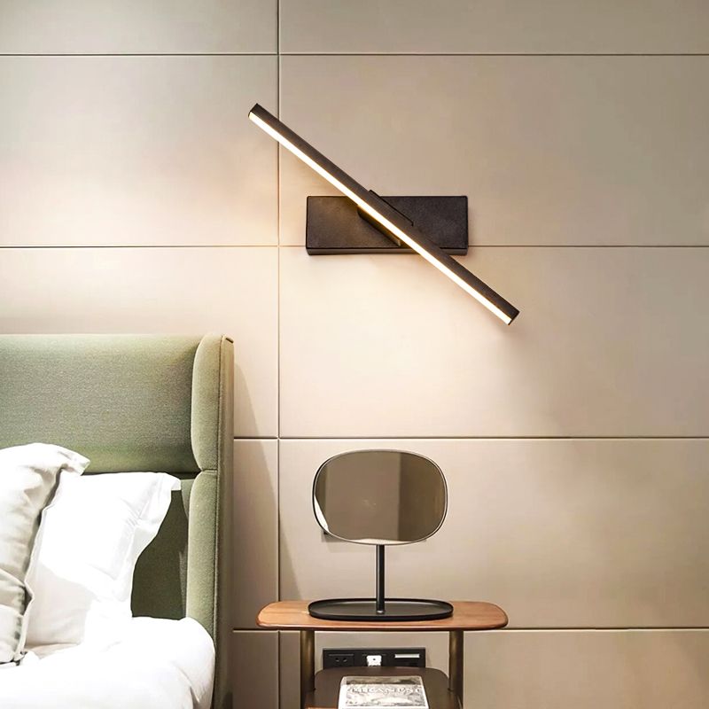 Contemporary Metal Wall Light Strip Rotatable LED Wall Sconce for Living Room