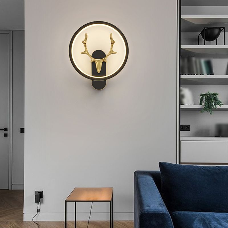 Brass Geometric Wall Light Nordic Style LED Wall Sconce for Living Room