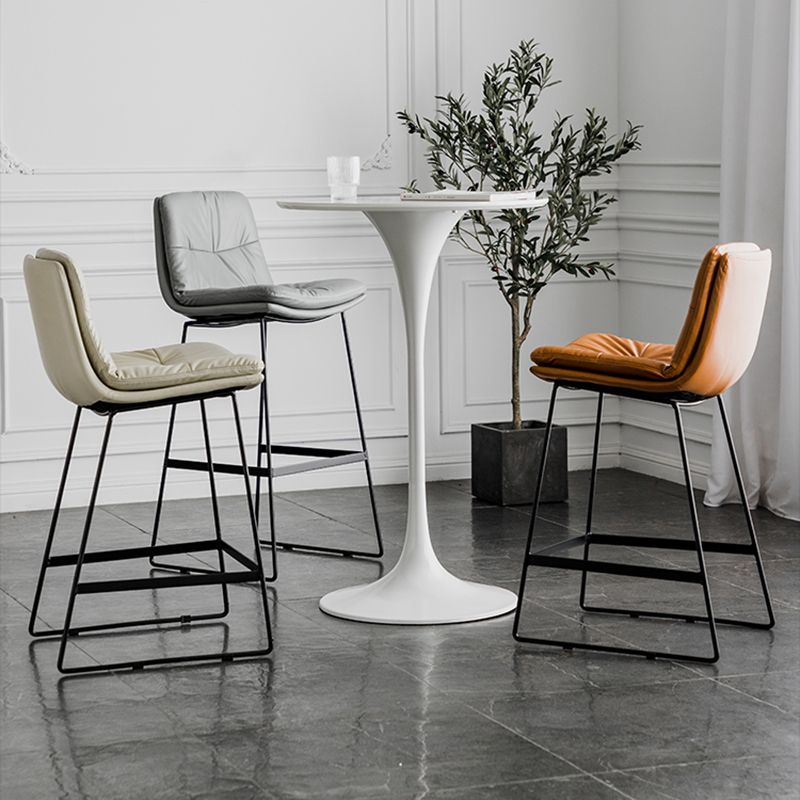 Pedestal Bar Wine Table Industrial Metal Round Pub Height Dining Table for Coffee Shop